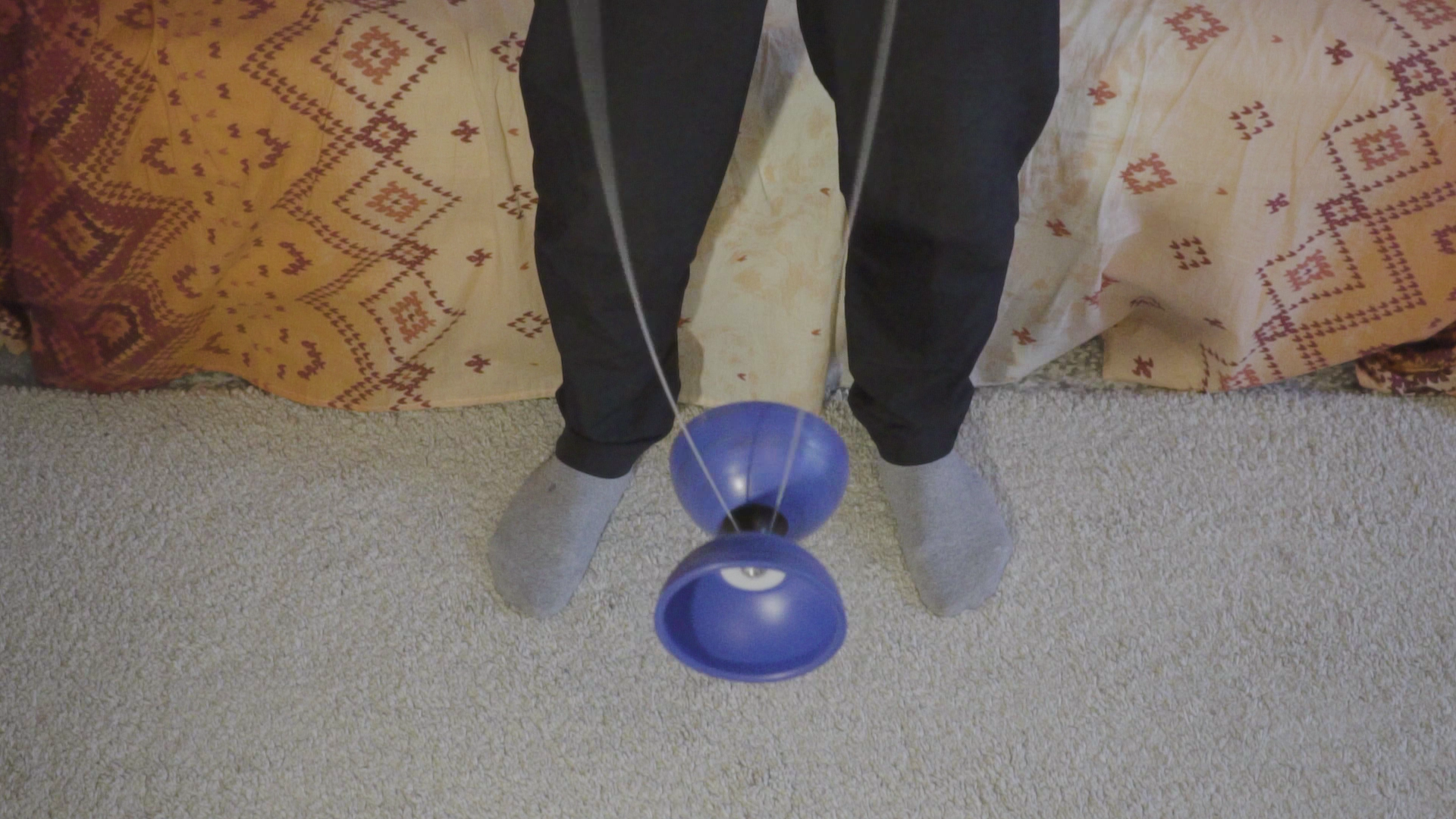 Read more about the article How to drive the diabolo correctly: 3 rules for beginners